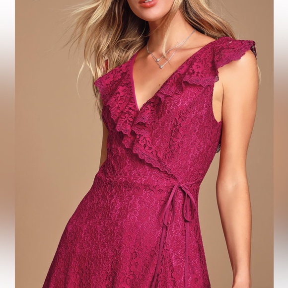 NWT Lulus Effortless elegance lace midi wrap dress magenta large L - Picture 2 of 9